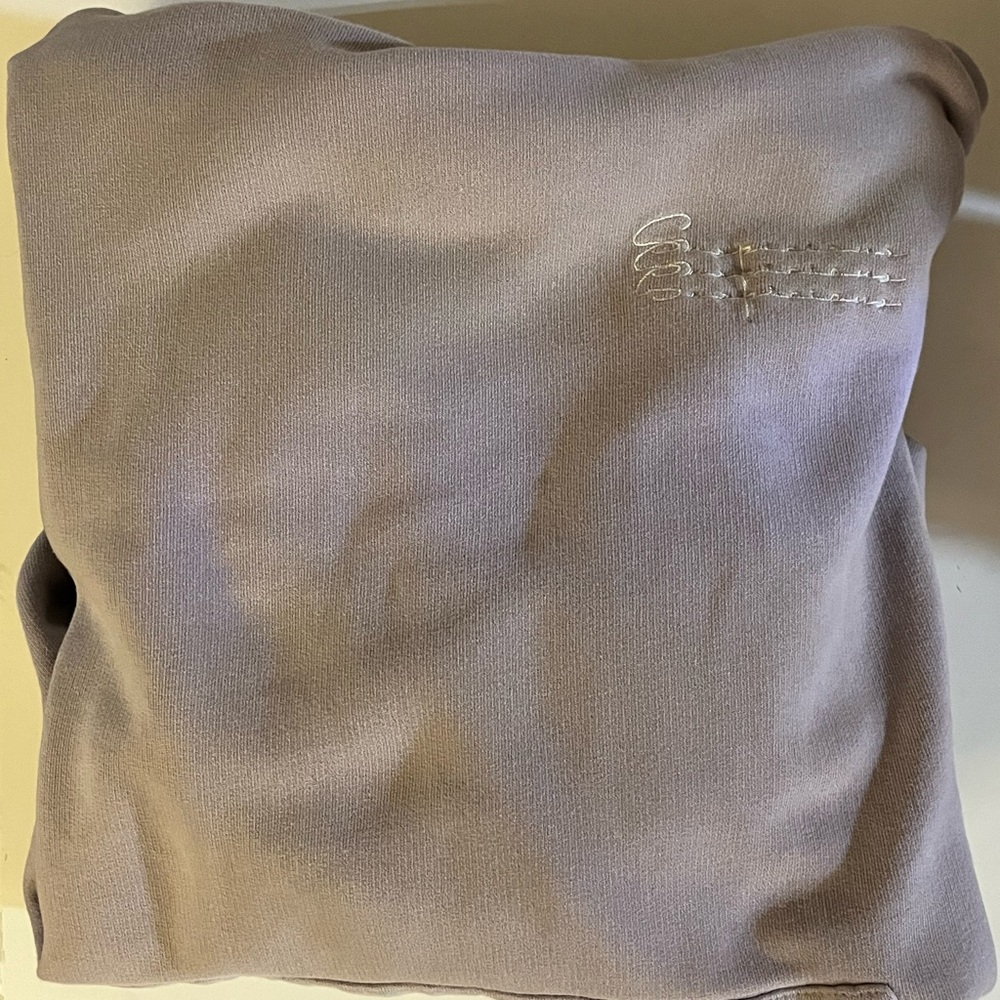 Suspicious Antwerp hoodie in medium